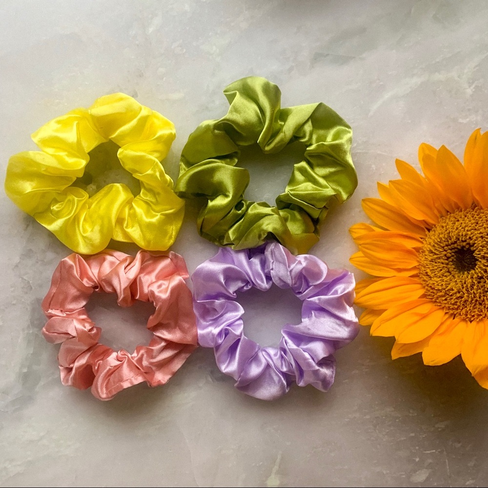 Bundle Of 4 Scrunchies In Pastel Satin